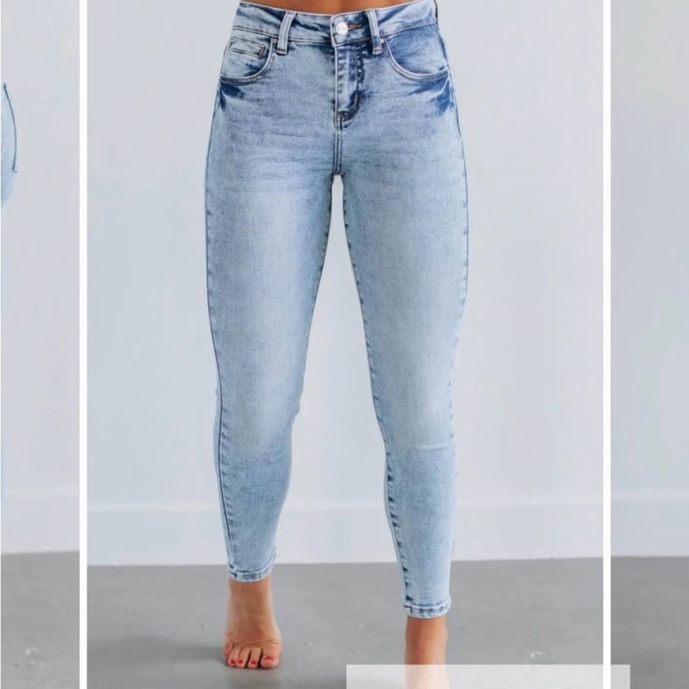 MIELLE RISEN JEANS - MEDIUM WASH size 3